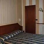 Hotel La Pace San Mauro Torinese