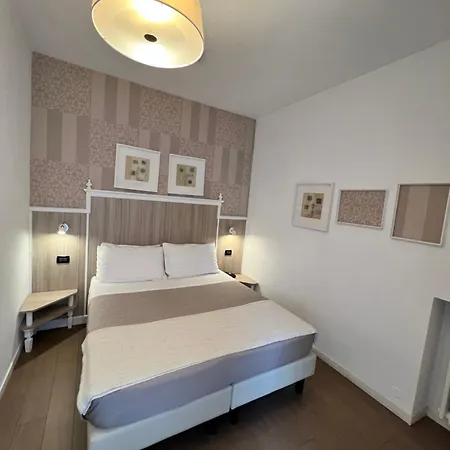 拉佩斯酒店 3* 圣莫罗·托里尼塞