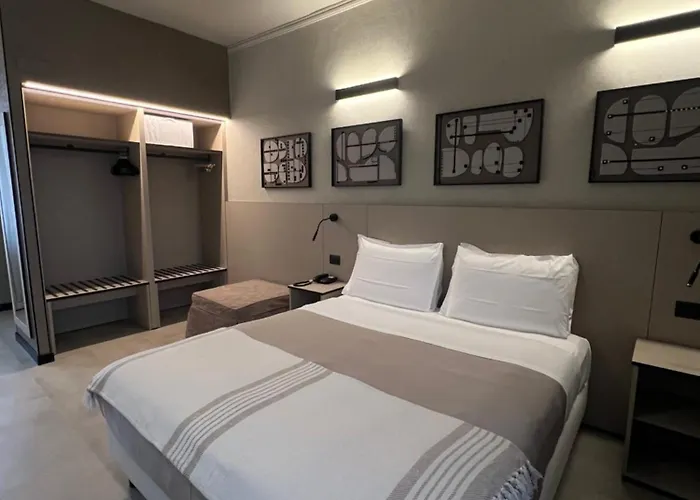 La Pace ホテル 3*